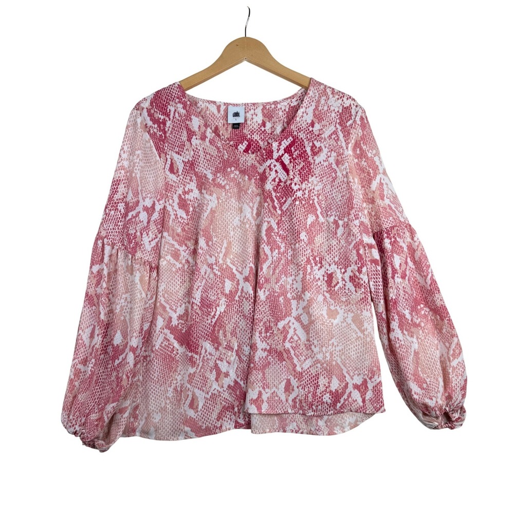 Cabi Bethany Snake Print‎ Long Sleeve Blouse size Large Red/Pink style: 5708